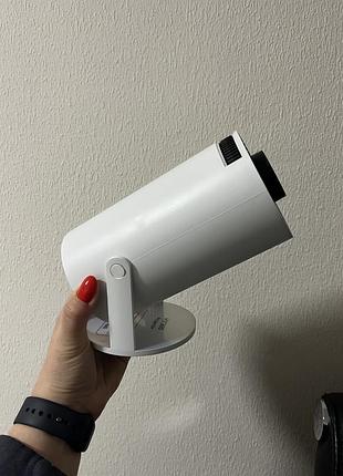 Проєктор ultra hd smart