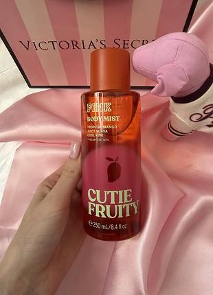 Парфумований спрей для тіла cutie fruity fragrance mist victoria's secret pink usa