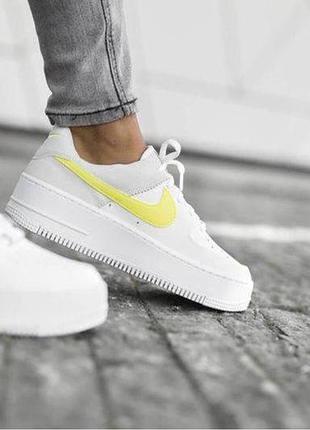 Кроссовки nike