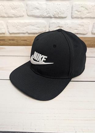 Мужская черная бейсболка с прямым козырьком nike pro оригинал глубокая кепка найк про