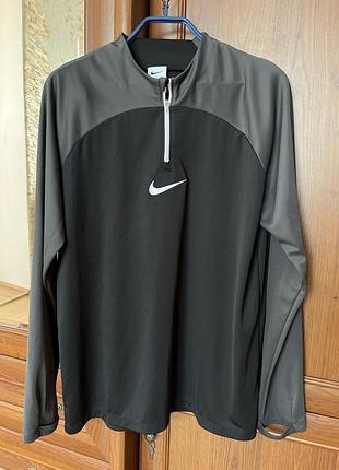Оригінальна кофта nike “l”