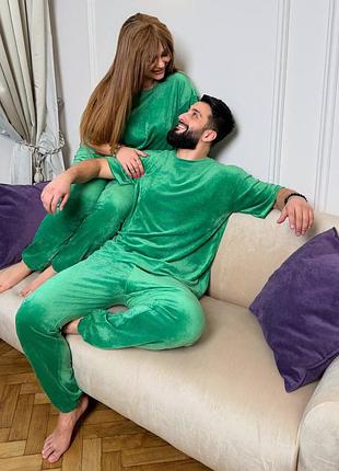 Family look. 
домашній костюм , чотири різних кольори .