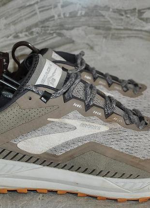 Кроссовки brooks 47 р 2