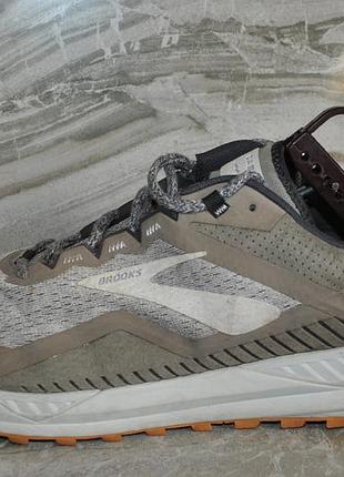 Кроссовки brooks 47 р 7