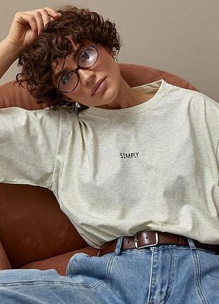 Жіноча oversize футболка з написом simply