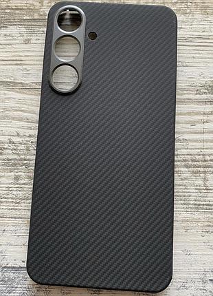 Ультратонкий карбоновый чехол premium slim carbon для samsung s24