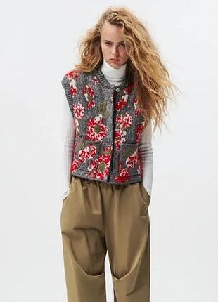 Вʼязаний жилет від zara