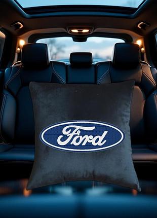 Авто подушка c вишивкою логотипу марки форд ford чорний автомобілісту 03772