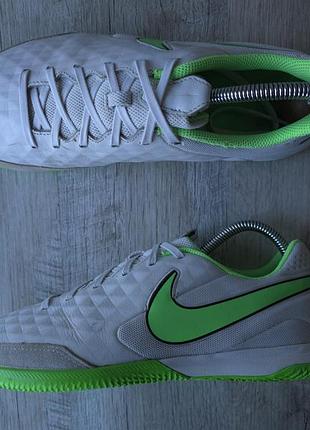 Футзалки / бампы nike timempo legend viii Academy ic