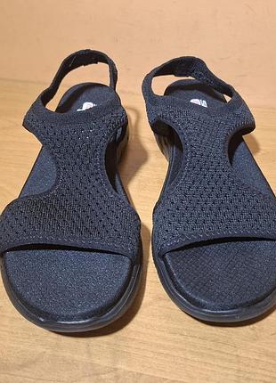 Женские фирменные босоножки sketchers