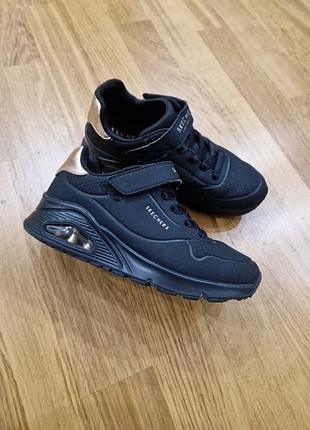 Кроссовки skechers / размер 33,5 оригинал