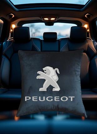 Авто подушка c вышивкой логотипа марки пежо peugeot черный автомобилисту 00168