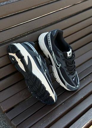 Nike initiator black/grey 4