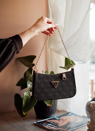 Жіноча сумочка guess