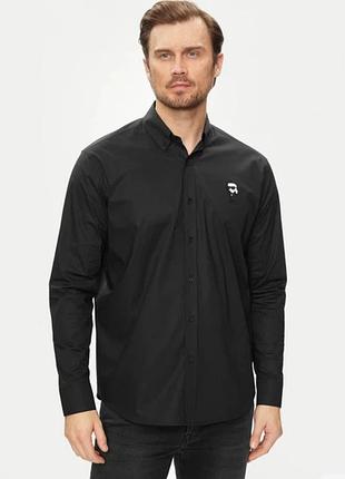 Эта черная рубашка — модель dressmann premium cotton stretch slim fit из коллекции мужской одежды.