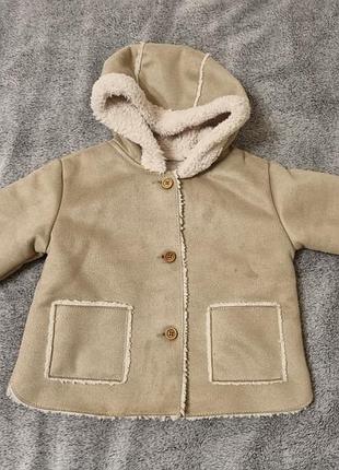 Дубленка zara. размер: 6-9 мес.