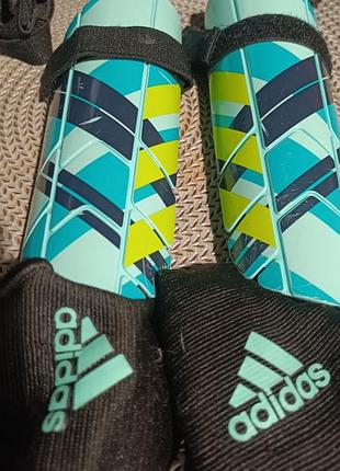 Футбольные щитки adidas с защитой голеностопа (оригинал)