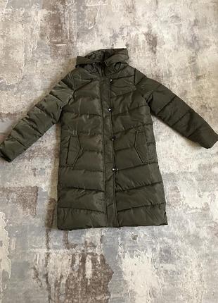 Куртка пуховик плащ парка с капюшоном цвета хаки reserved zara mango