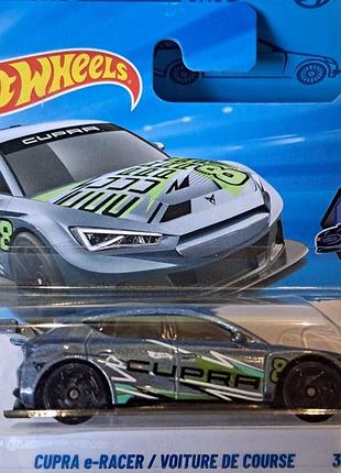 Hot wheels 2026 nightspeed cupra e-racer 5/10 37/250 jjj08 купра рейсер машинки базові колекційні хот вілс