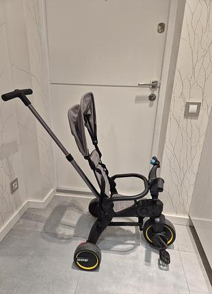 Tриколісний велосипед doona 4