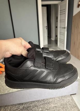 Кросівки adidas