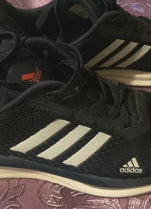 Мужские брендовые кроссовки adidas.оригинал.