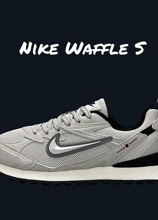 Nike waffle s beige grey black
