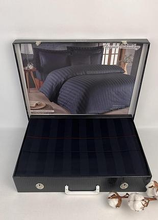 Постільна білизна maison d'or сатин страйп 200х220 elegance embroidery anthracite/bordo