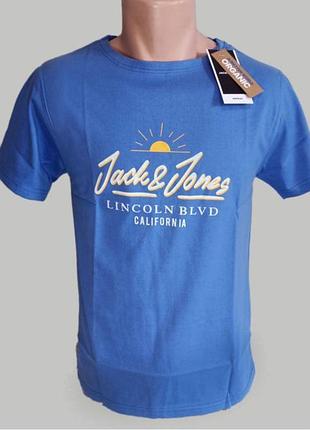 Чоловіча футболка блакитного кольору від відомого бренду jack & jones