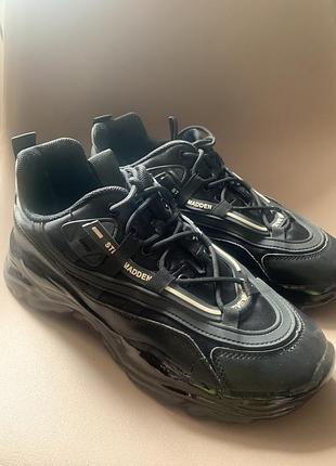 Кросівки жіночі steve madden 40-41 26см в чудовому стані