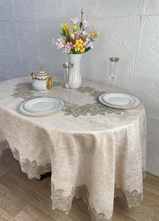 Скатертина велюр acme tekstil 160x220 ovale daisy capiccino pvs