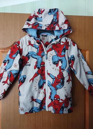 Ветровка spiderman размер 98/104.