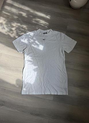 Сукня nike 4