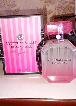 Victoria's secret bombshell