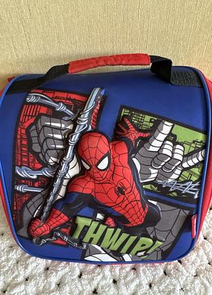 Ланч-бокс bioworld marvel spider-man с объемным 3d-дизайном