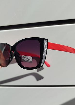 Красивые квадратные очки с блеском по бокам ( линза polarized)