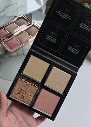 Палетка хайлайтеров huda beauty 3d highlighter palette golden sands