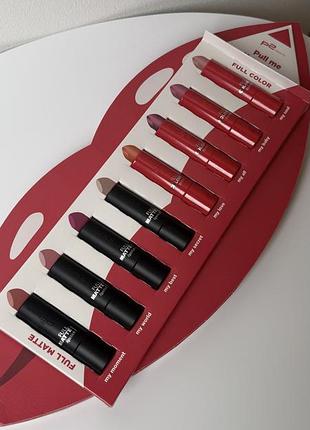 Набір матових і глянцевих помад від p2 cosmetics