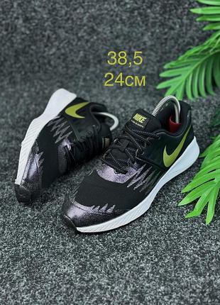 Кросівки nike розмір 38,5 24 сантиметрів оригінал