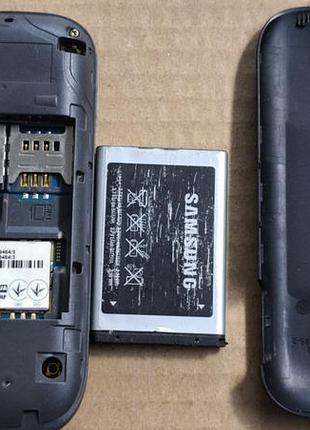 Samsung gt -e1202 6