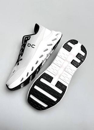 On running cloudtilt light grey black 7