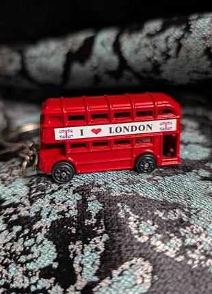 Брелок на ключі червоний двоповерховий автобус я люблю лондон red bus i love london лондонський машина пишнобритання great britain