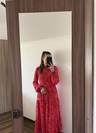 Сукня максі з довгим рукавом