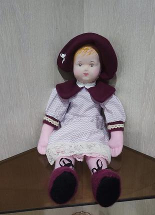 Кукла мягкая, красивая