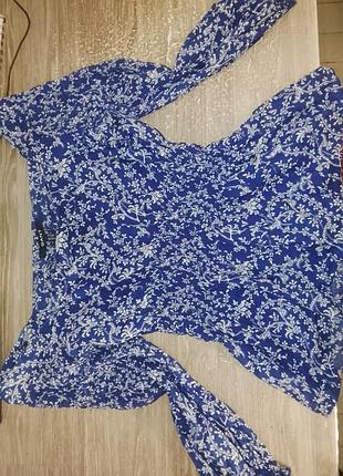 Женская летняя кофточка gant с красивым узором и извлечением на талии