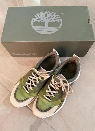 Кросівки жіночі timberland кольору хакі/зелений 39 розміру нубук+шкіра