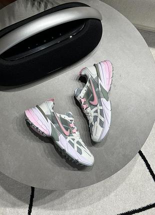 Nike v2k runtekk grey rose