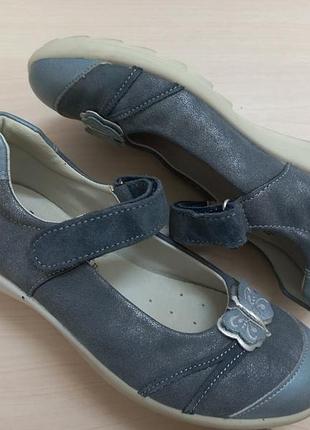 Туфли мокасины кожа дев. 33р.clarks индии 2