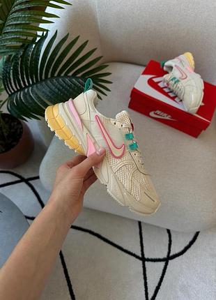 Nike v2k runtekk yellow/cream/pink