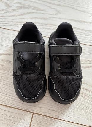 Кросівки для хлопчика adidas 24 розміру сітка